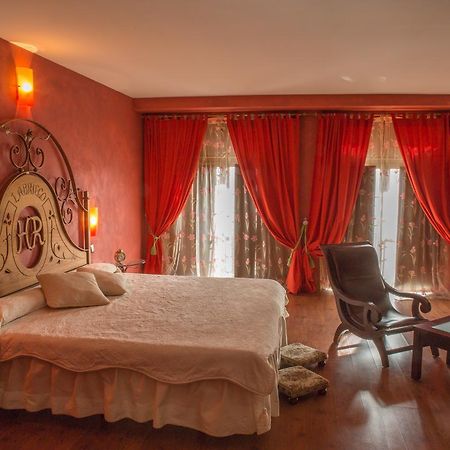 Hotel Rural El Labriego By Vivere Stays Plasenzuela ภายนอก รูปภาพ
