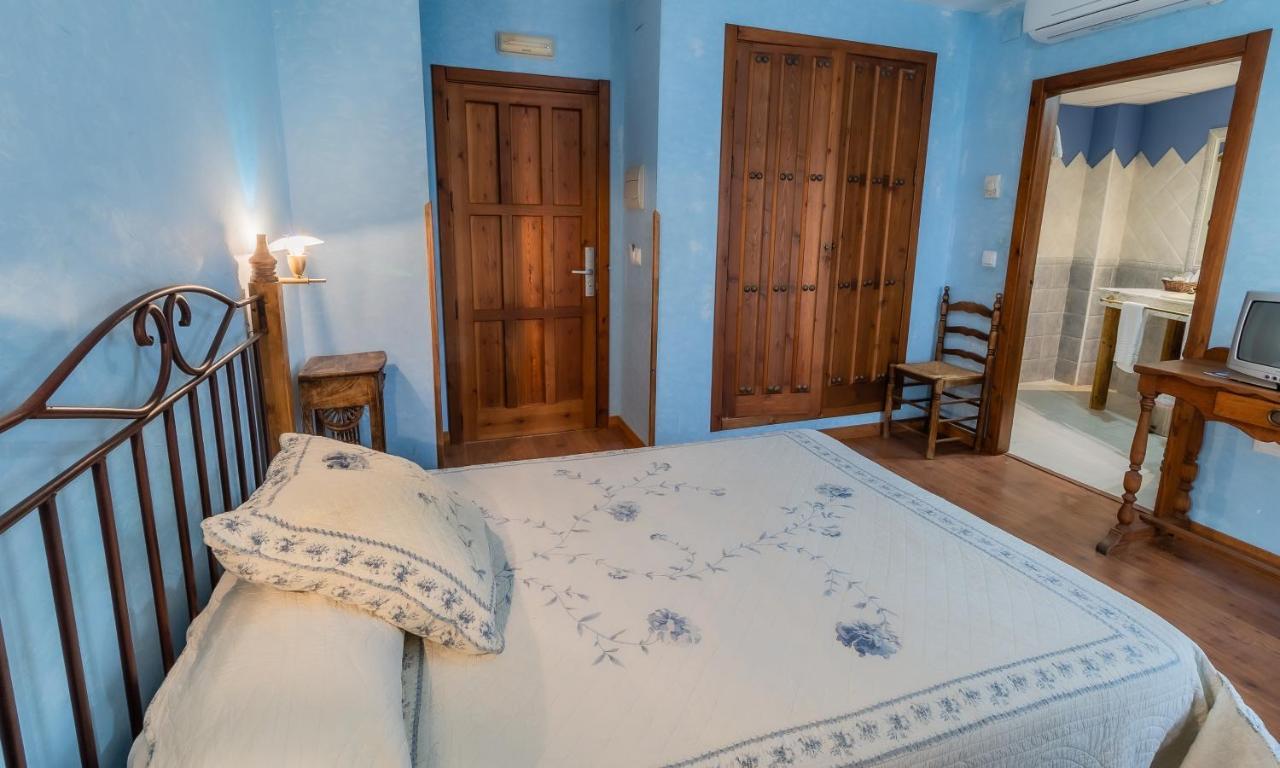 Hotel Rural El Labriego By Vivere Stays Plasenzuela ภายนอก รูปภาพ