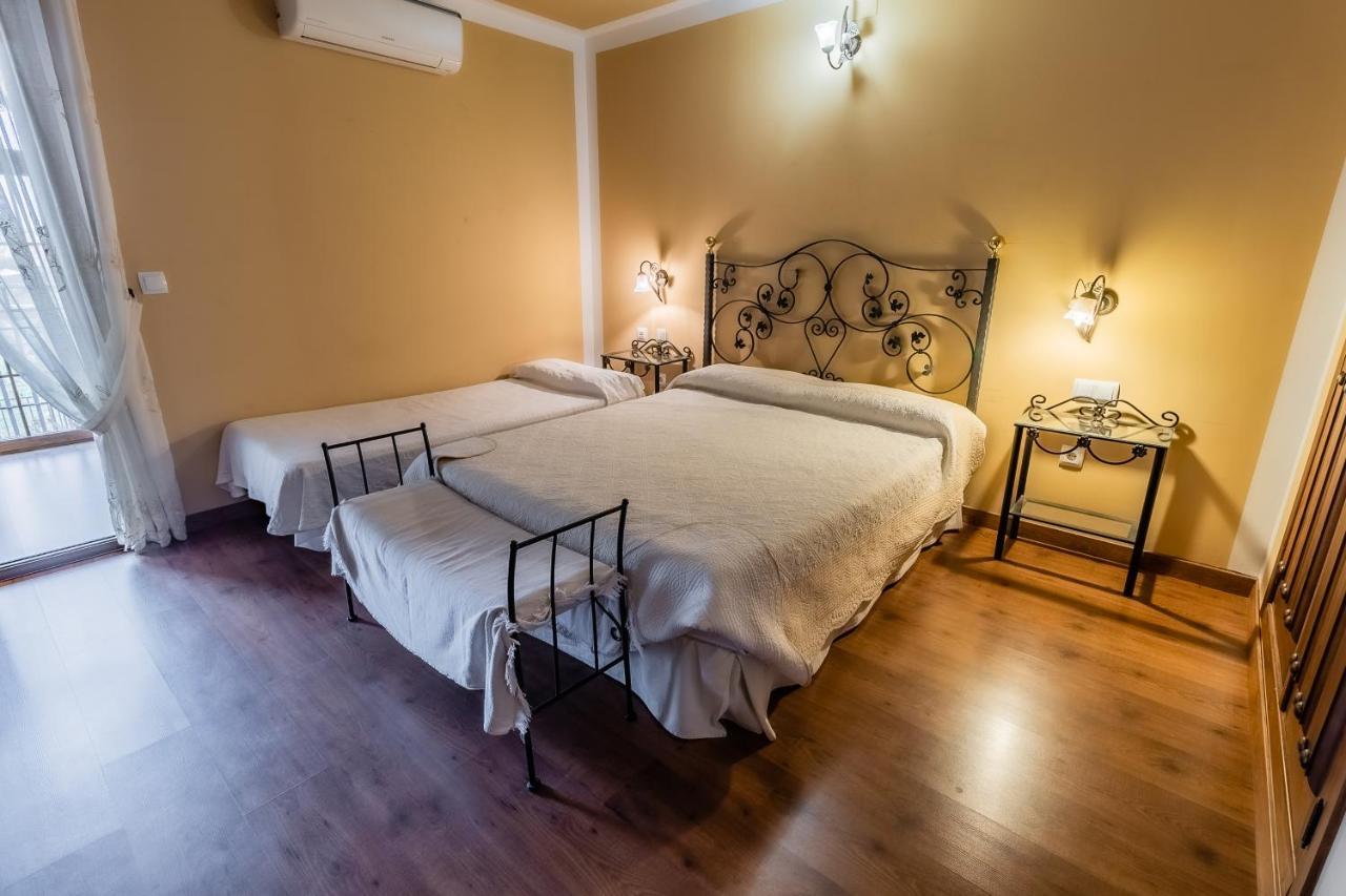 Hotel Rural El Labriego By Vivere Stays Plasenzuela ภายนอก รูปภาพ