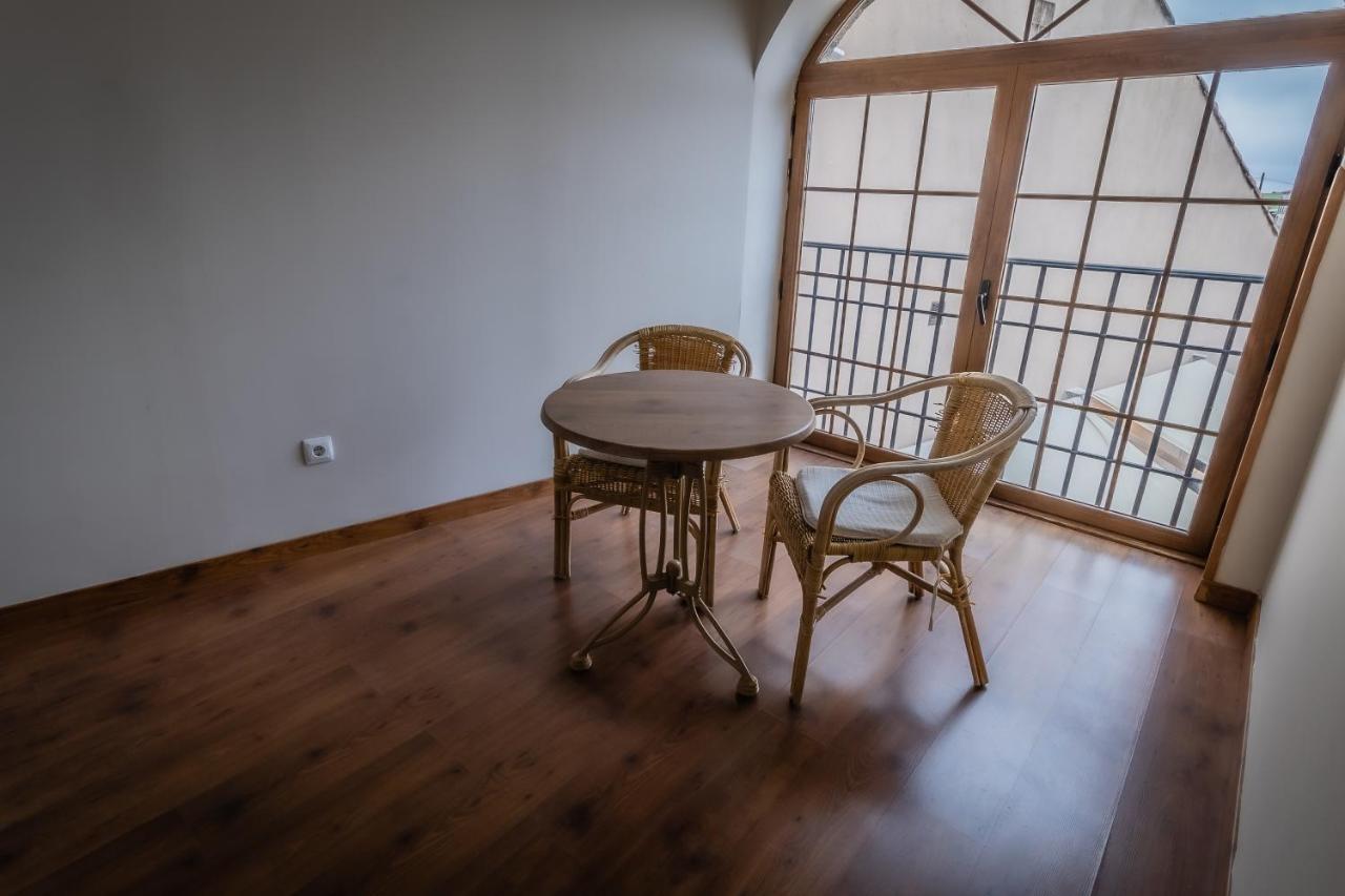 Hotel Rural El Labriego By Vivere Stays Plasenzuela ภายนอก รูปภาพ