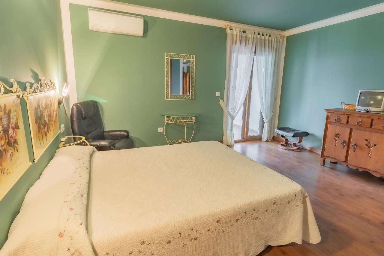 Hotel Rural El Labriego By Vivere Stays Plasenzuela ภายนอก รูปภาพ