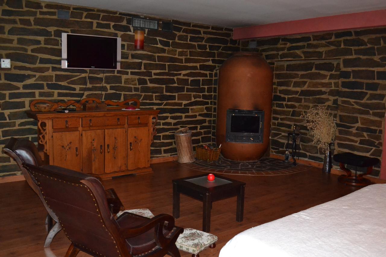 Hotel Rural El Labriego By Vivere Stays Plasenzuela ภายนอก รูปภาพ